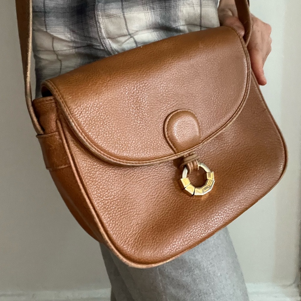LANCEL vintage tan brown leather logo buckle purse, historic French luxury